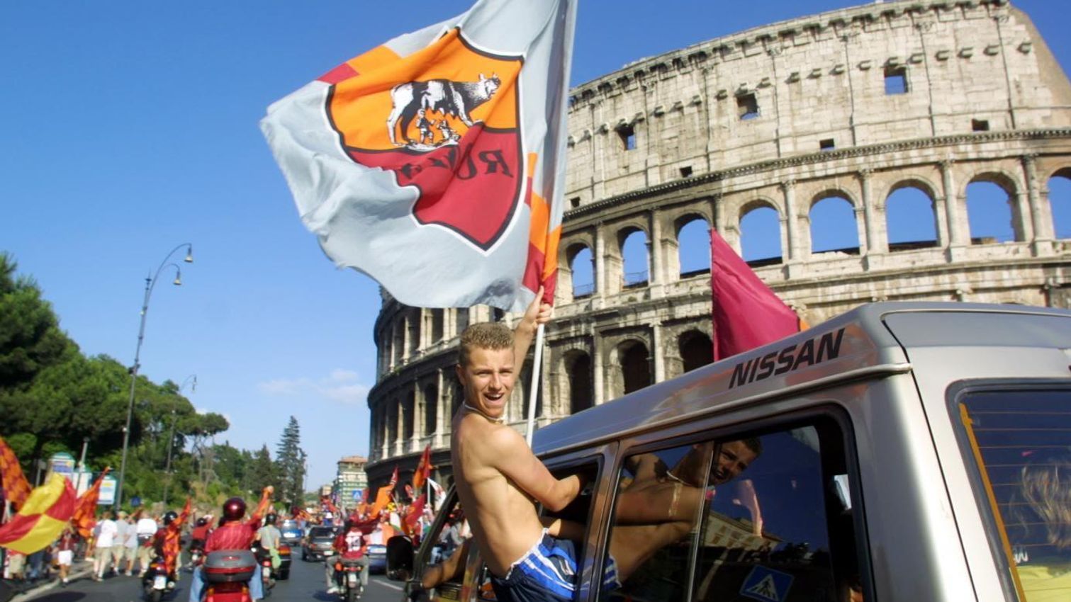 As Roma Gallery Image - 17 giugno 2001: la festa in 20 immagini straordinarie