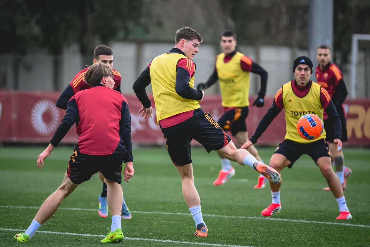 As Roma Gallery Image - Allenamento 8/01