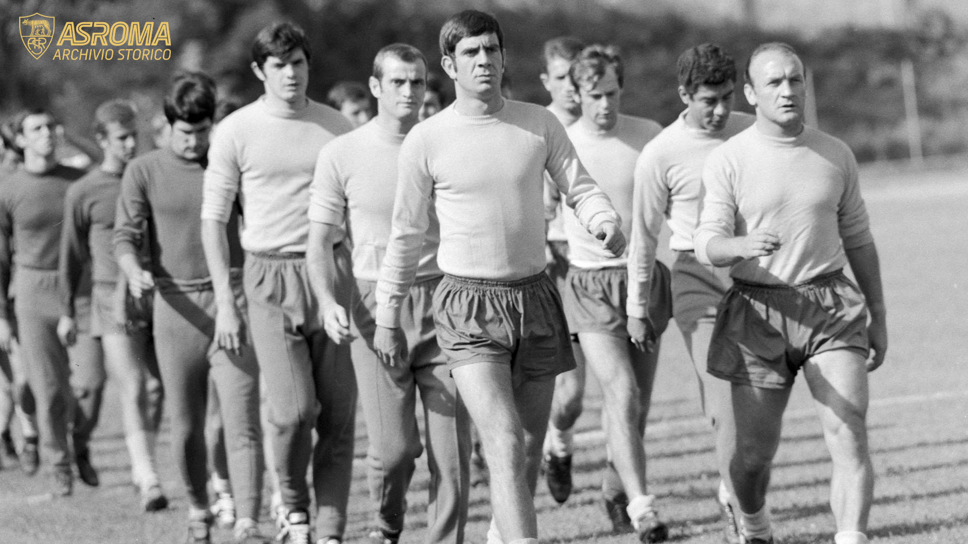 In the foreground, from left, Francesco Cappelli next to Losi