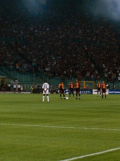11 settembre 2001: l'Olimpico silenzioso e impaurito durante Roma-Real Madrid