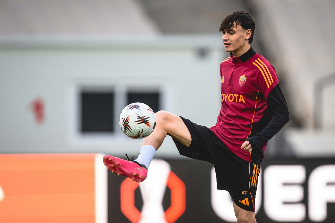 As Roma Gallery Image - Gallery allenamento Atene