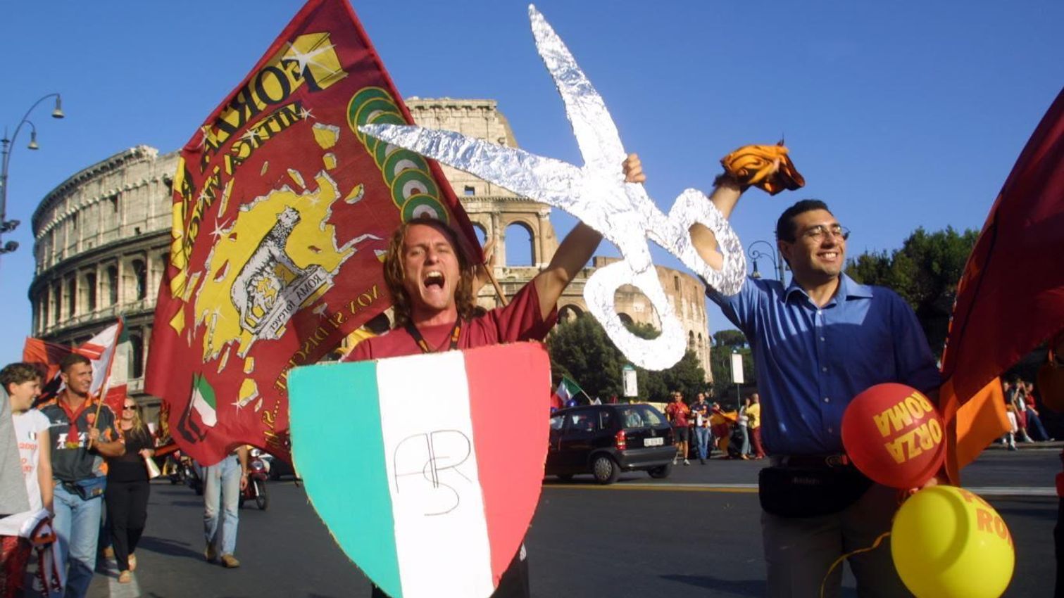 As Roma Gallery Image - 17 giugno 2001: la festa in 20 immagini straordinarie