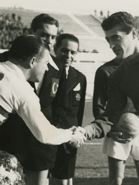 Build-up to Budapest | When Puskas faced Roma for the first time