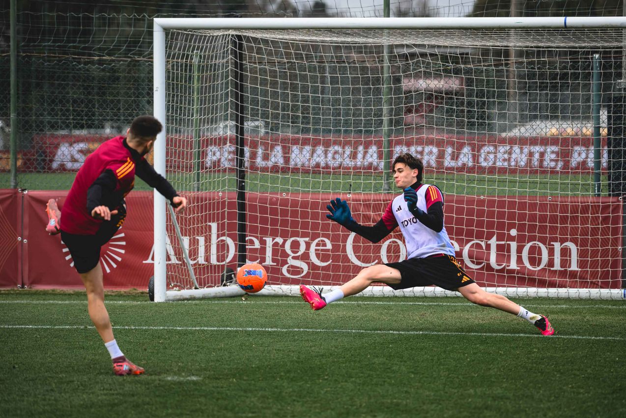 As Roma Gallery Image - Localisation copy of Allenamento 31/12