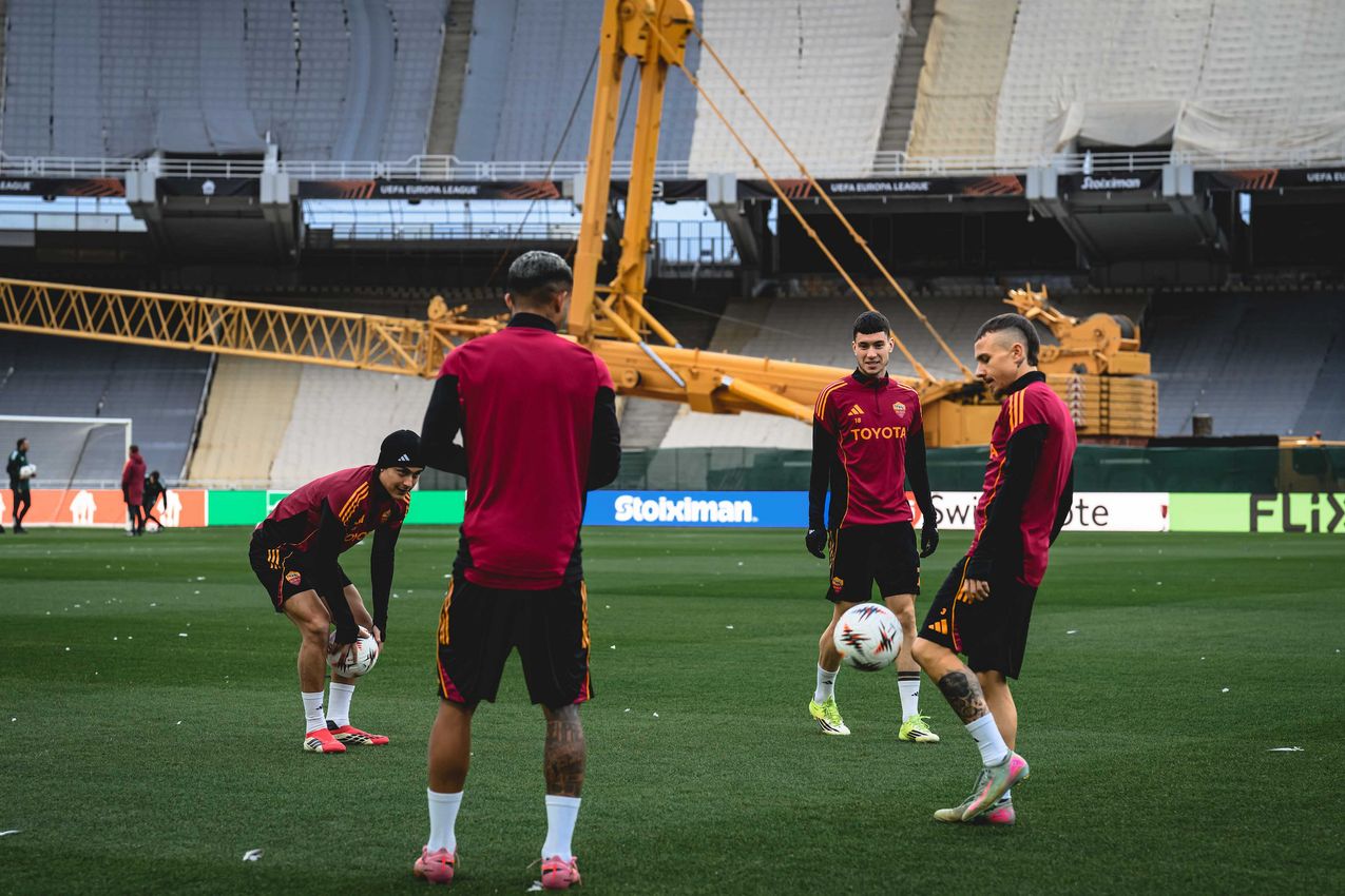 As Roma Gallery Image - Gallery allenamento Atene