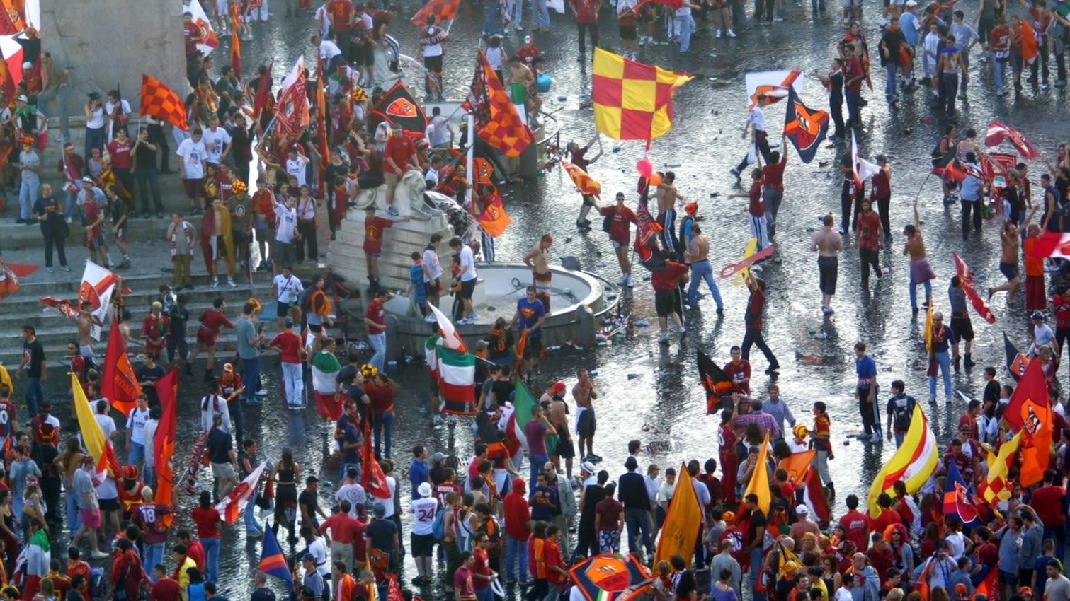 As Roma Gallery Image - 17 giugno 2001: la festa in 20 immagini straordinarie