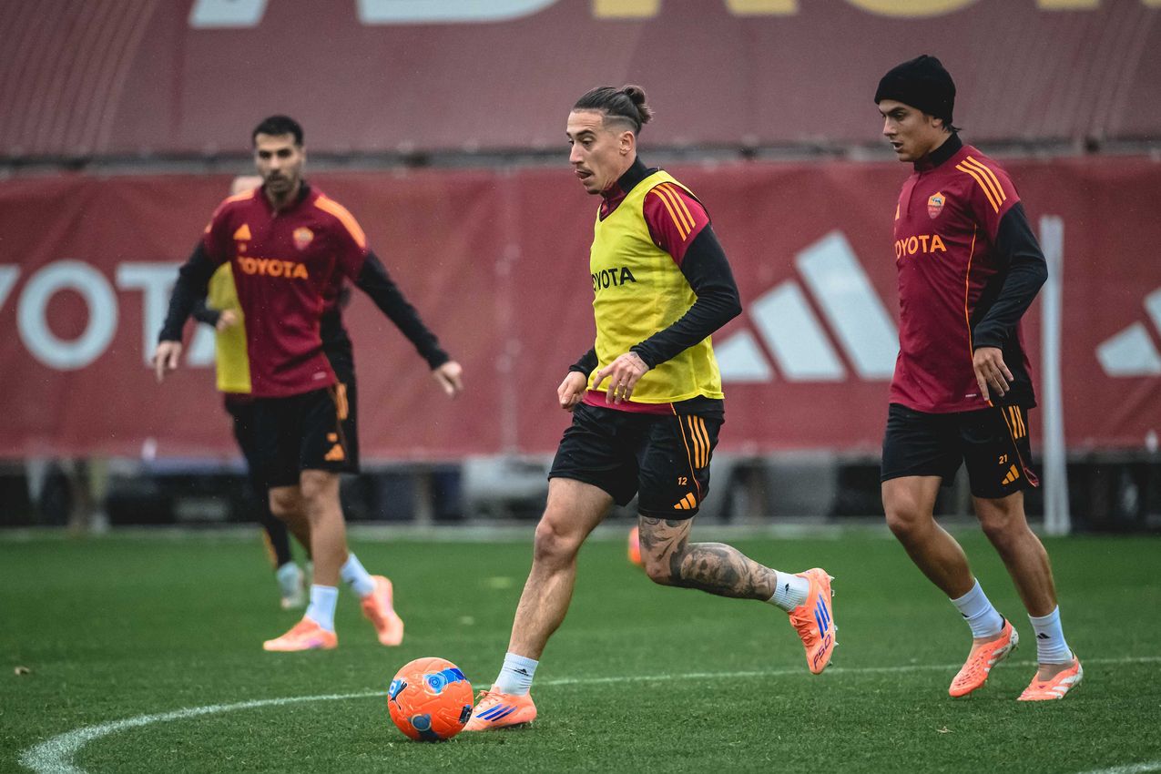 As Roma Gallery Image - Gallery allenamento martedì 16