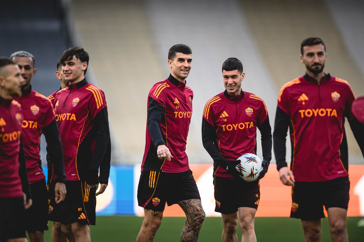 As Roma Gallery Image - Gallery allenamento Atene