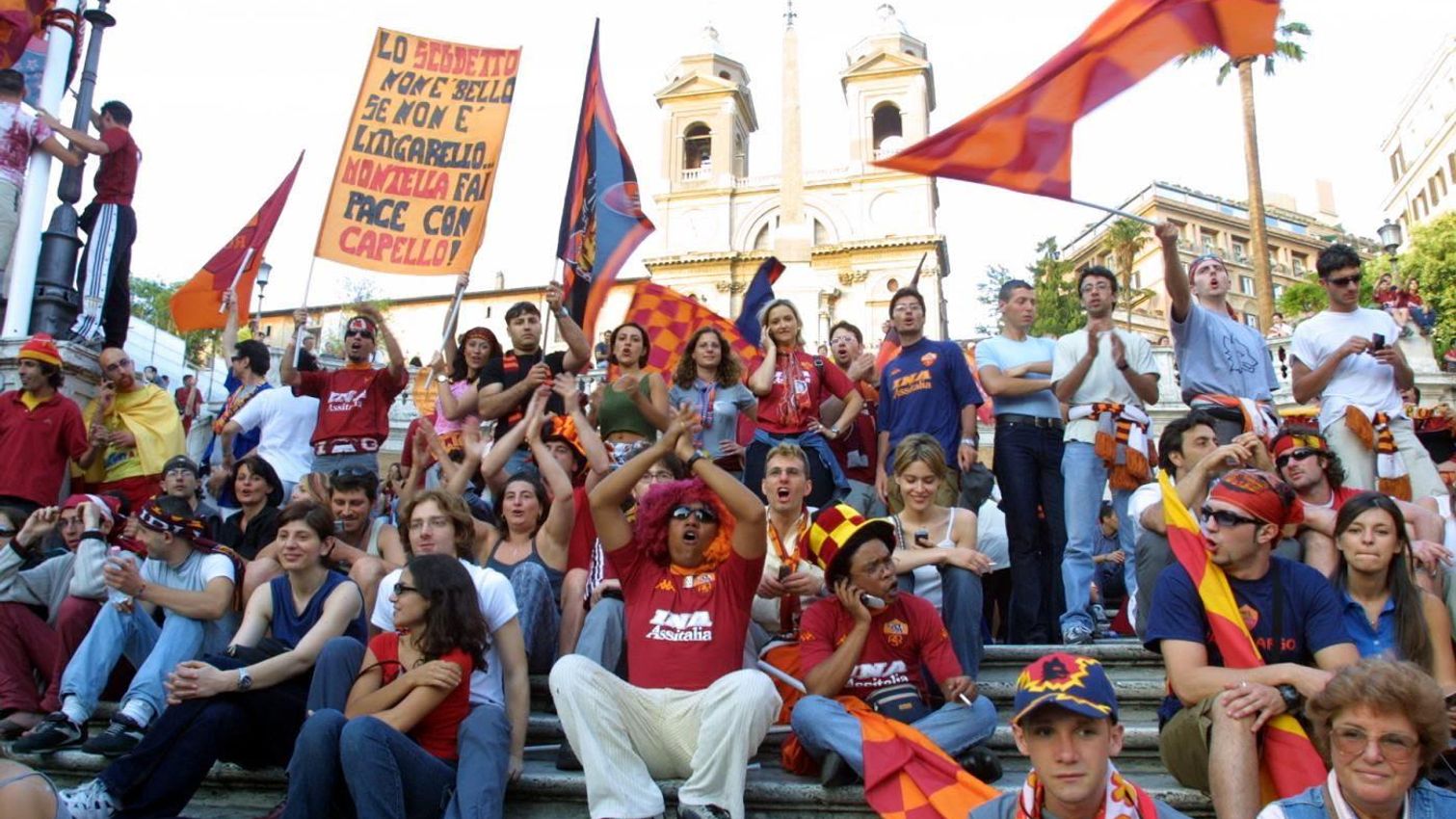 As Roma Gallery Image - 17 giugno 2001: la festa in 20 immagini straordinarie