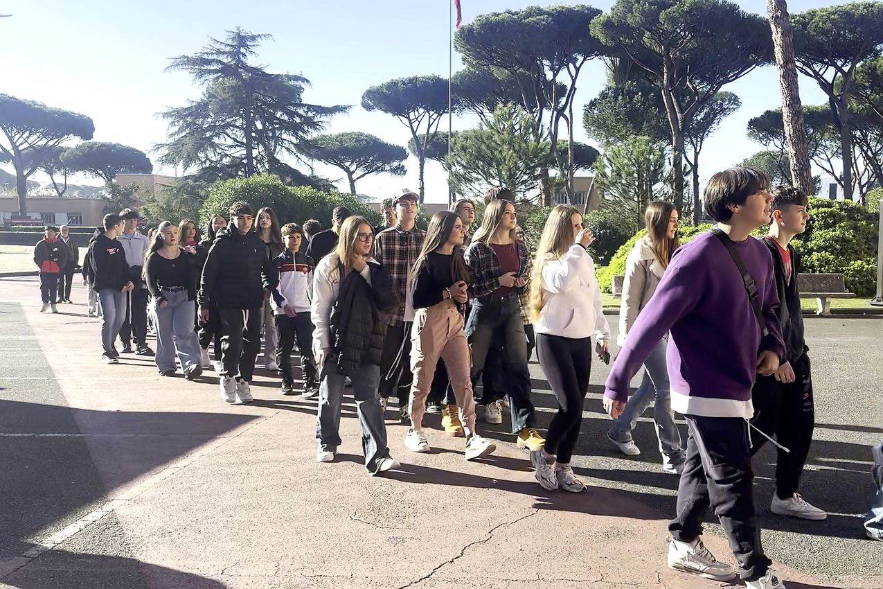 As Roma Gallery Image - "Amami e Basta"