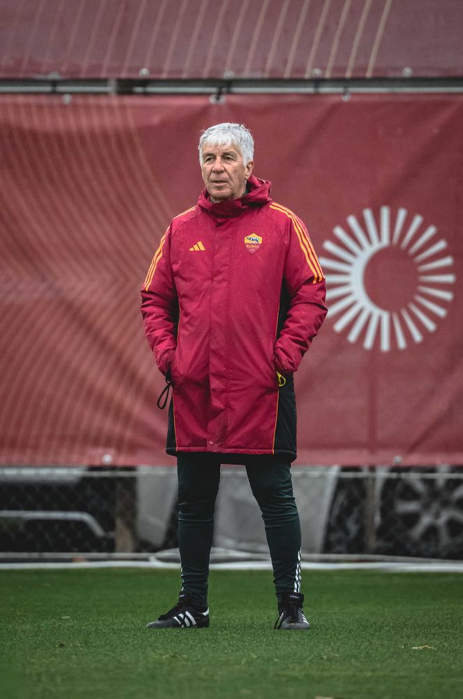 As Roma Gallery Image - Gallery allenamento martedì 16