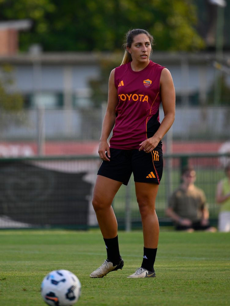 As Roma Gallery Image - Femminile: primo allenamento