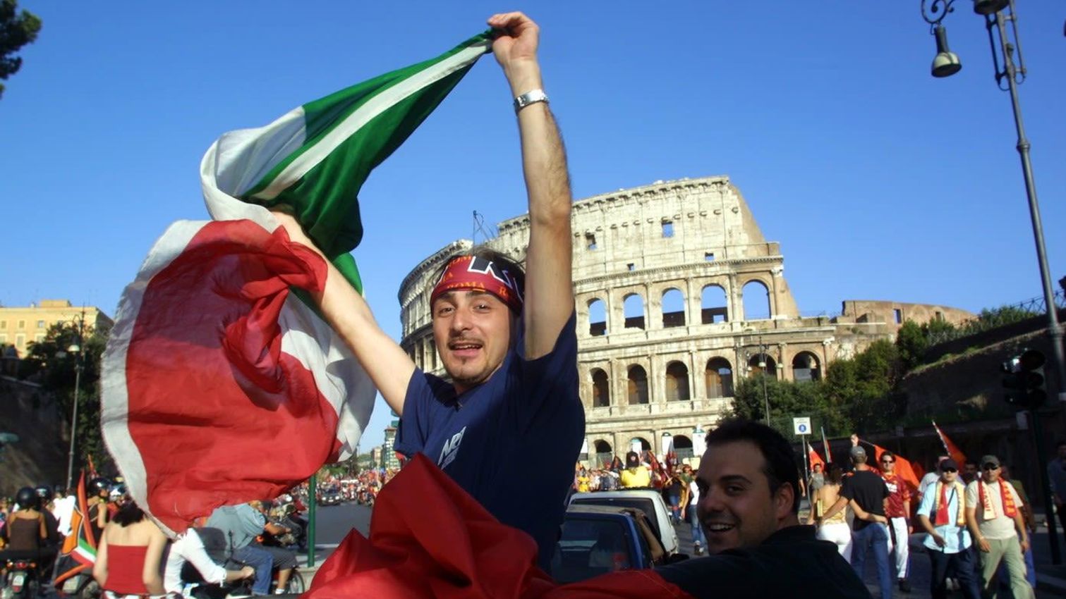 As Roma Gallery Image - 17 giugno 2001: la festa in 20 immagini straordinarie